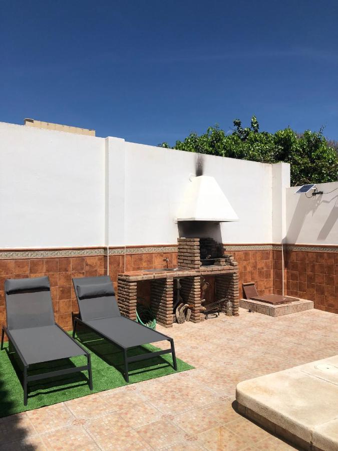 Apartamento Con Piscina En Ciudad Jardin Malaga Exterior photo